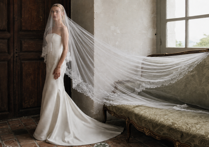 Minimalist Weddings: The "Quiet Luxury" Bridal Trend