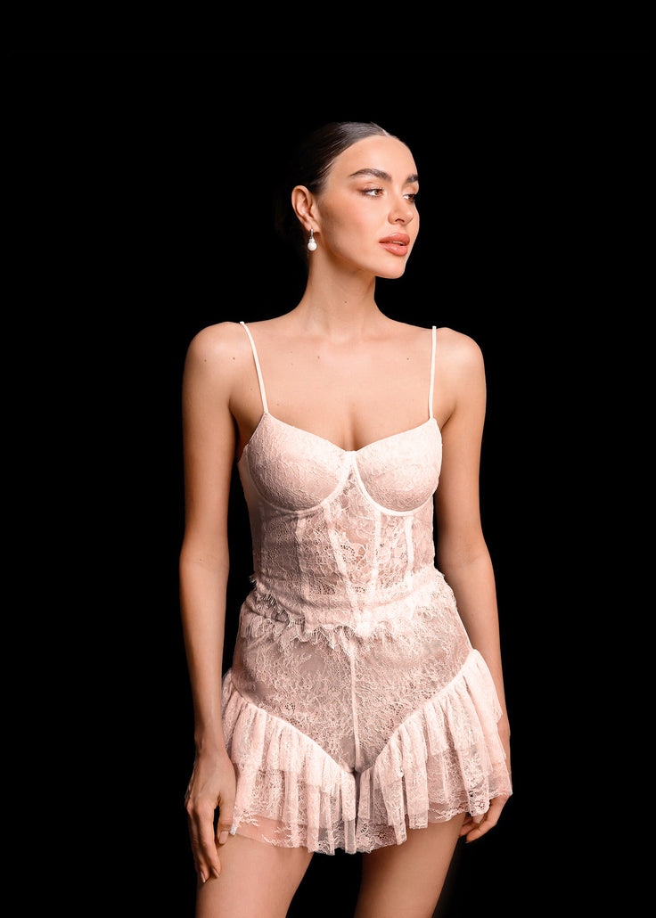 AMALIA Chantilly Set