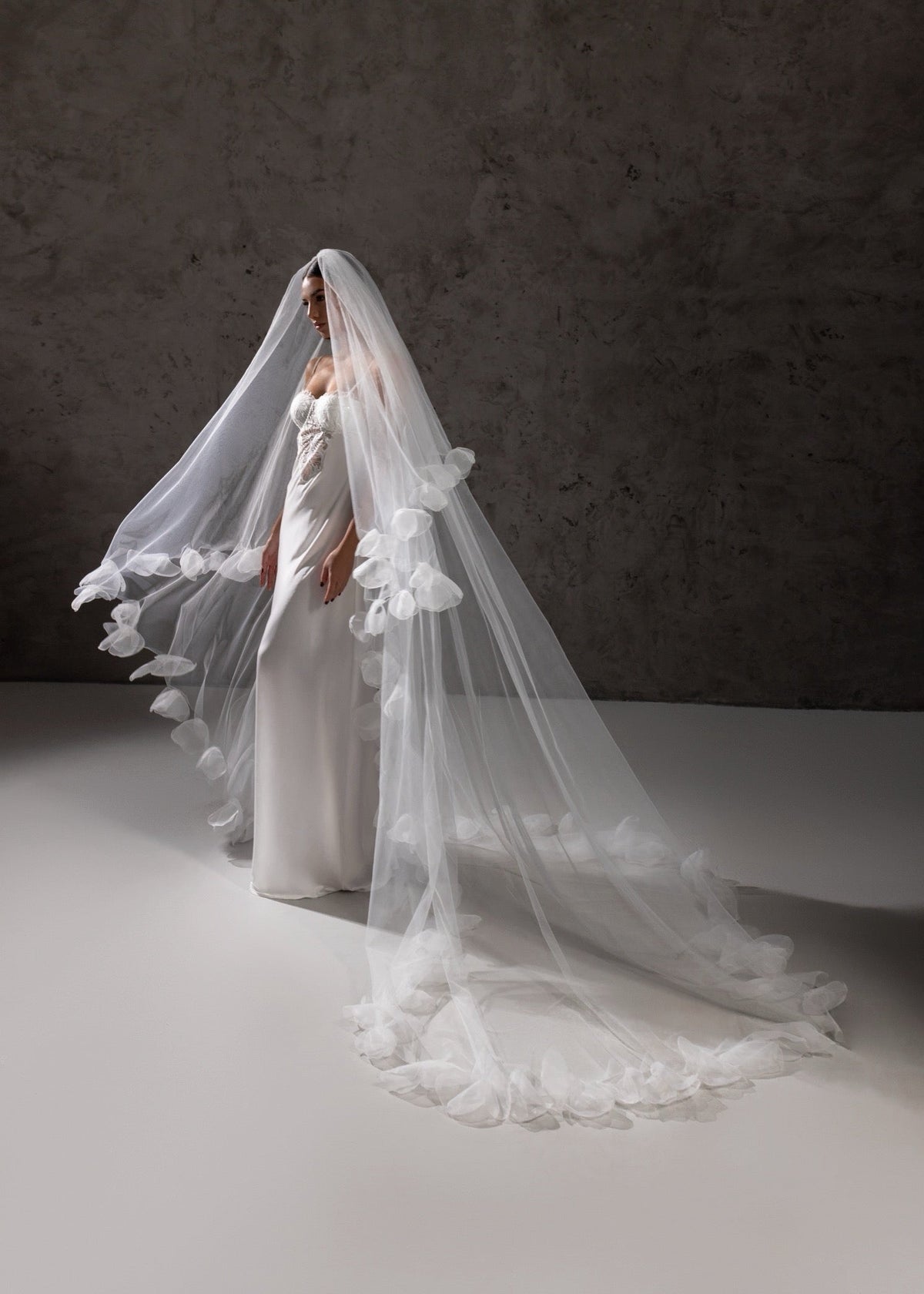 ALICE Floral Veil