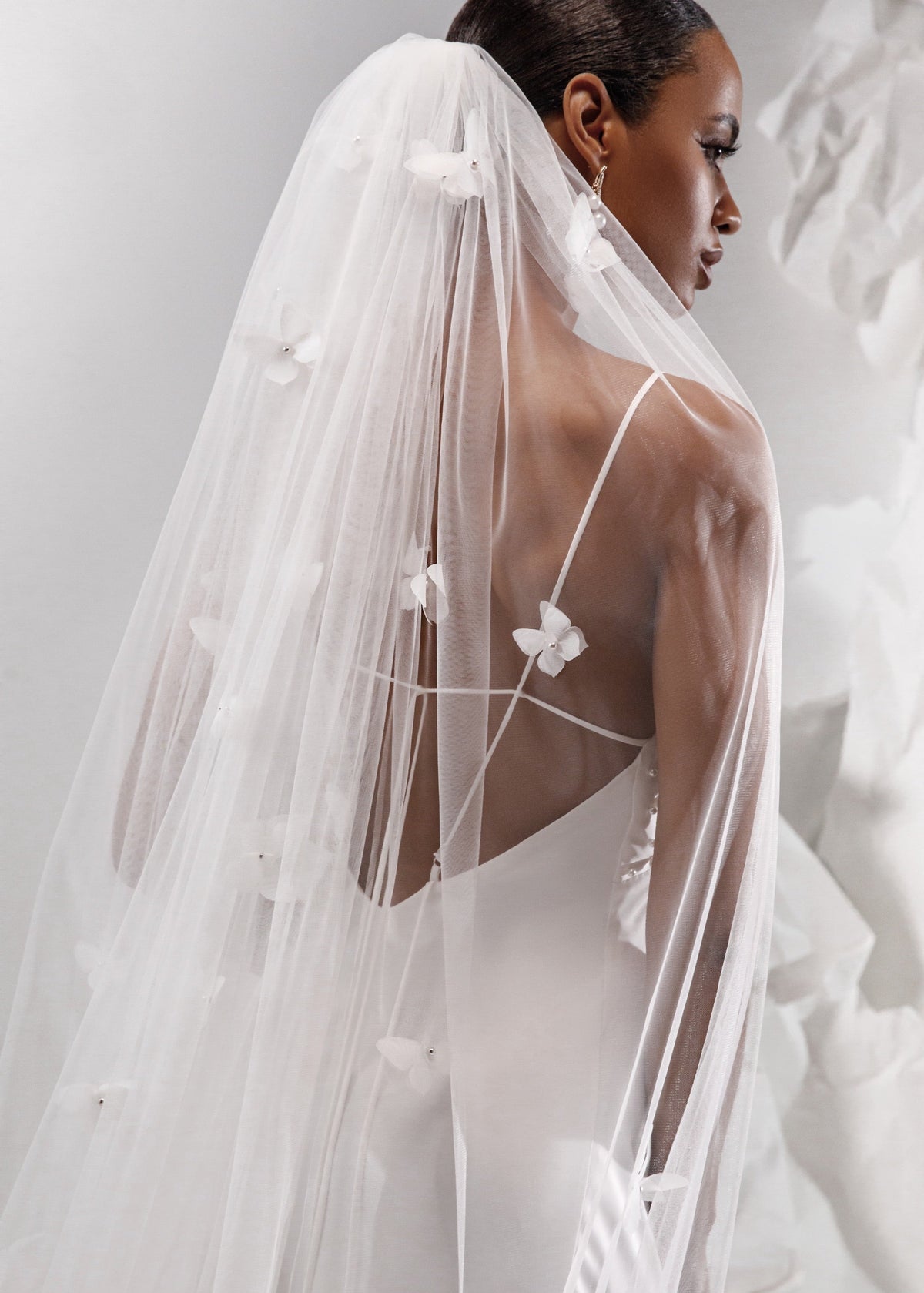 ANNA Butterfly Veil