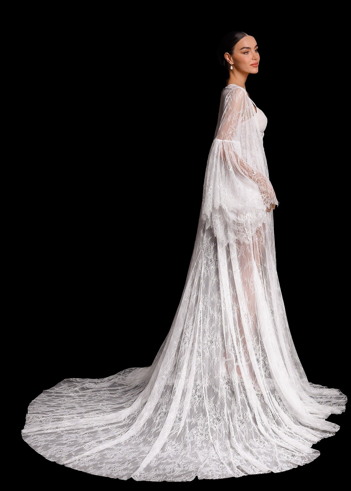 LAVINA Chantilly Dress