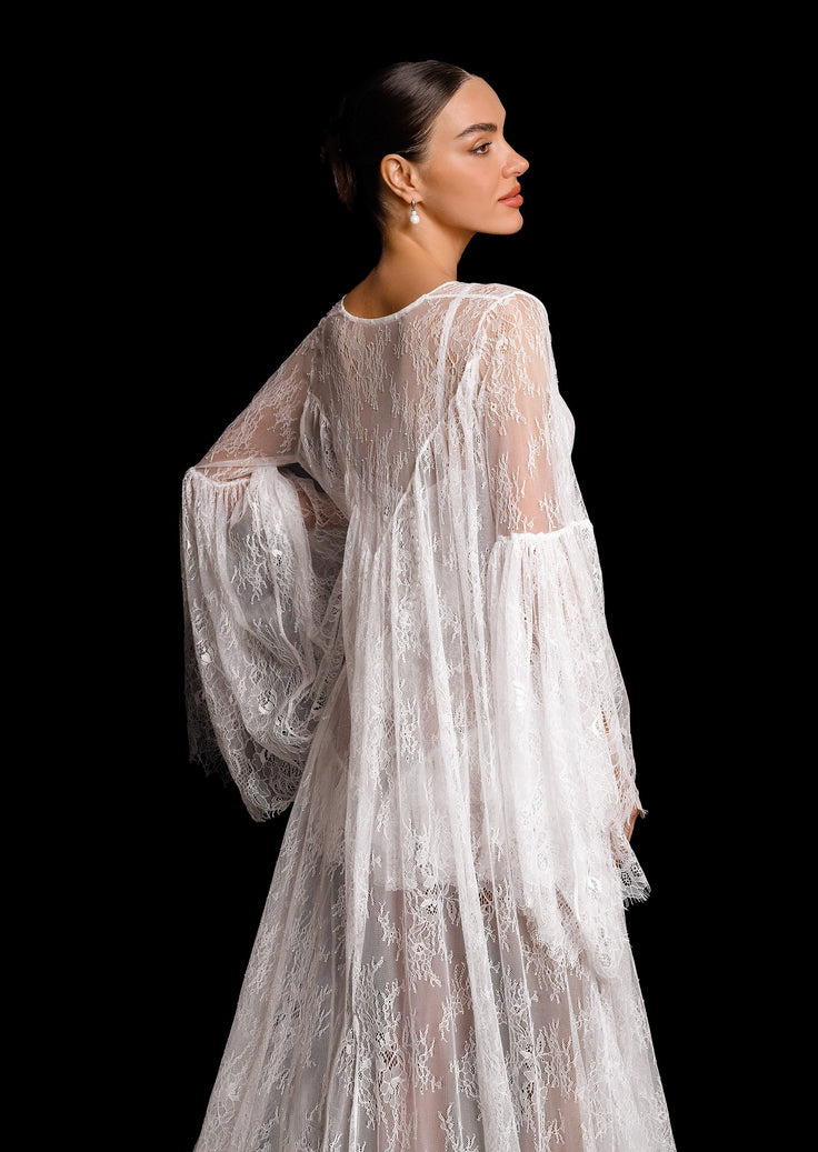 LAVINA Chantilly Dress