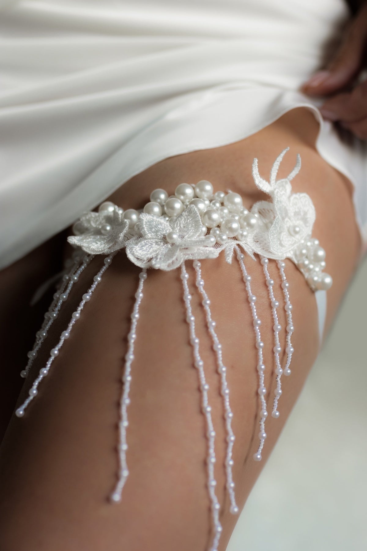 LILAC Garter