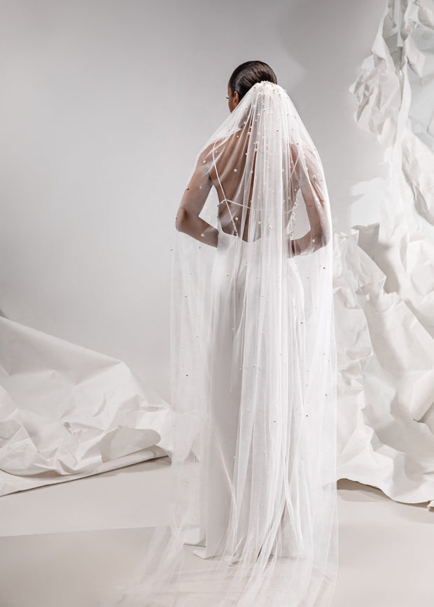 LOLA Pearl Veil