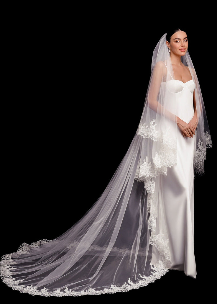 MADONNA Lace Veil