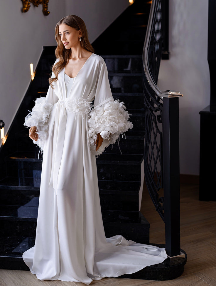 NICOLE Floral Robe