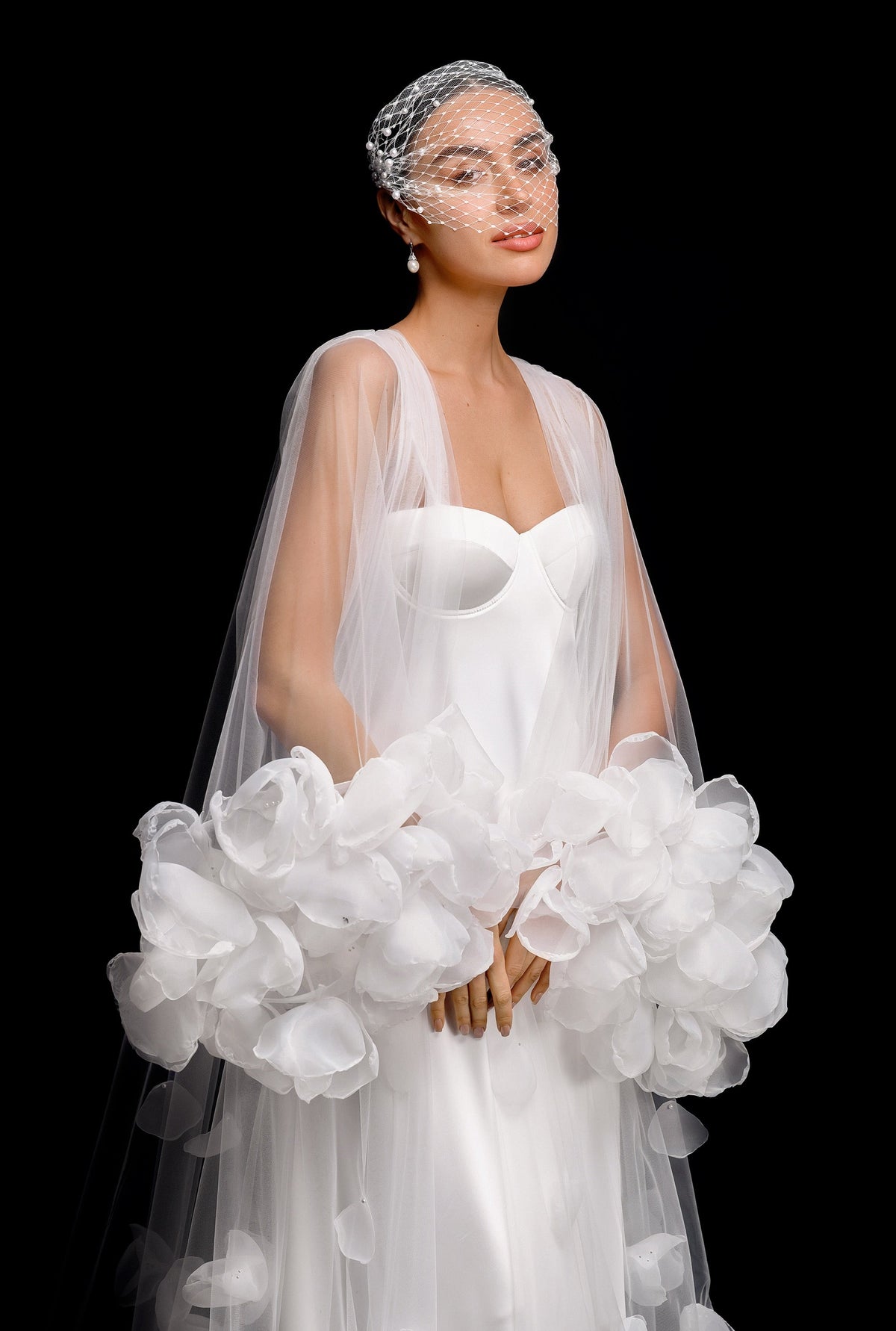 ROSALINE Floral Cape