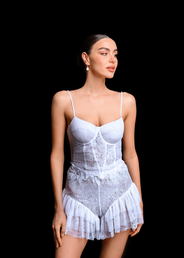 AMALIA Chantilly Set